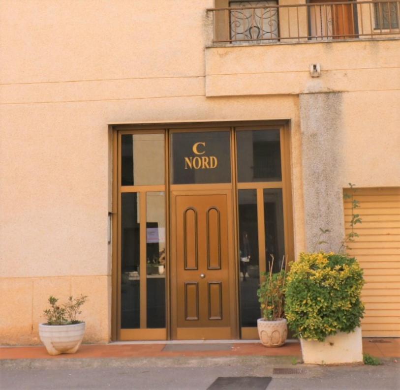 Castell Joncar,30 M De La Playa, 1Era Linea De Mar, Vista Al Mar Apartment Roses Exterior photo
