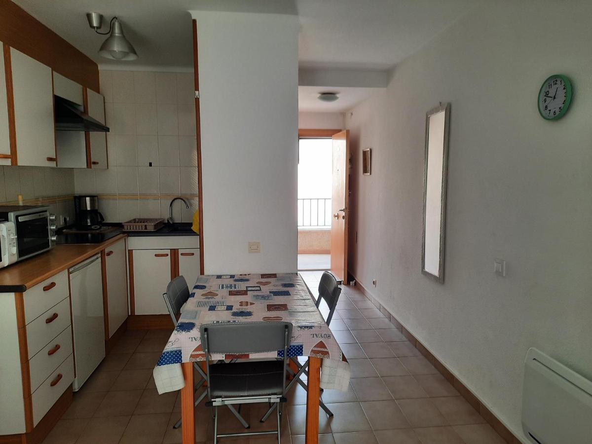 Castell Joncar,30 M De La Playa, 1Era Linea De Mar, Vista Al Mar Apartment Roses Exterior photo