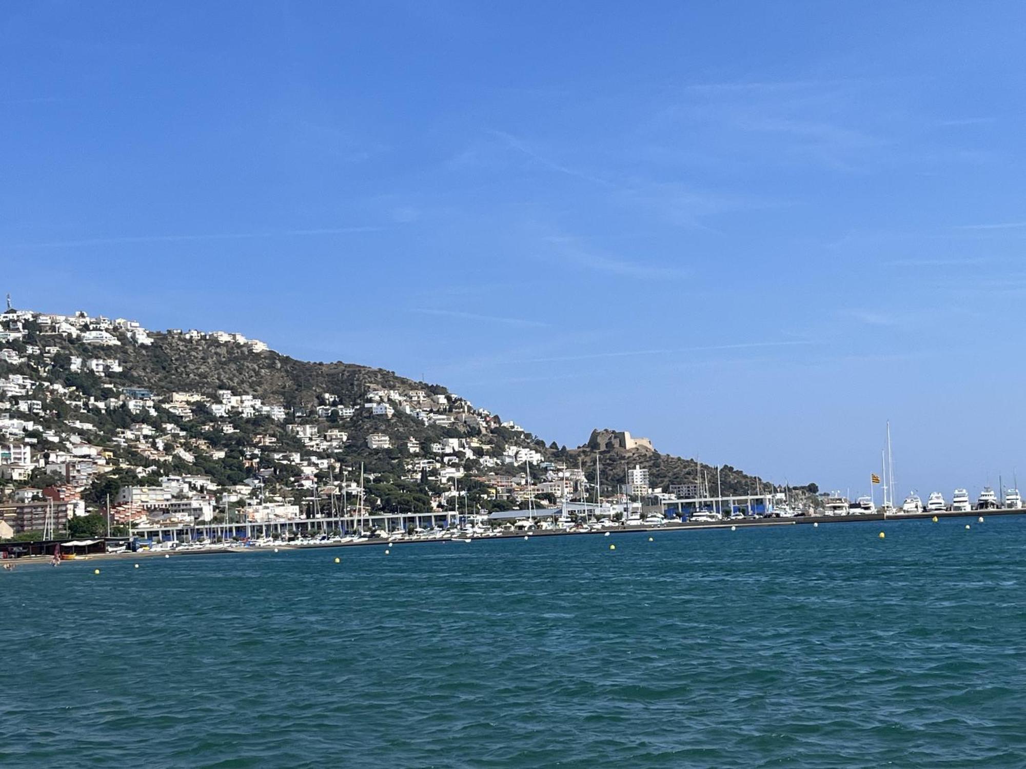 Castell Joncar,30 M De La Playa, 1Era Linea De Mar, Vista Al Mar Apartment Roses Exterior photo